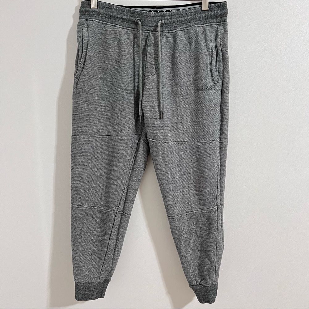 Guess Men Light Gray Jogger Size M Moto Elastic Waist Casual Minimalistic Logo